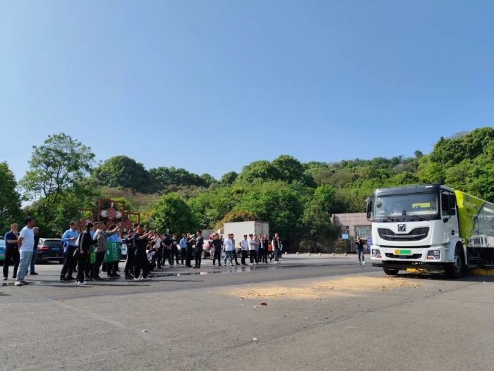 8473d4f3e62d4e6199a6a9c4e427c054