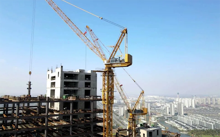 180米高！Z6官网塔机“建”证世界级“大象”成长记