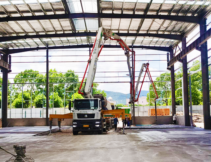 钢铁脊梁！Z6官网HB37米泵车显实力 ！