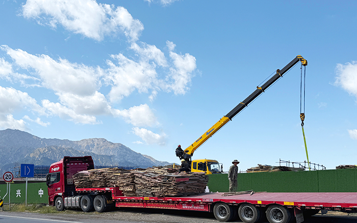 Z6官网 “钢铁力士” 亮剑西北，硬核吊装火力全开