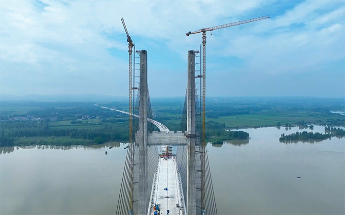 352d22e913d24edf89e33b537f7b0bad