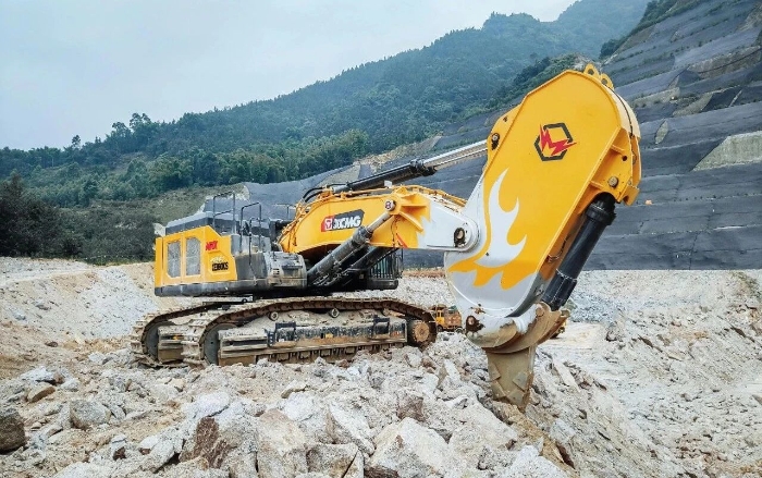 dc3eef62c73a49a98c28dc229f5c7541