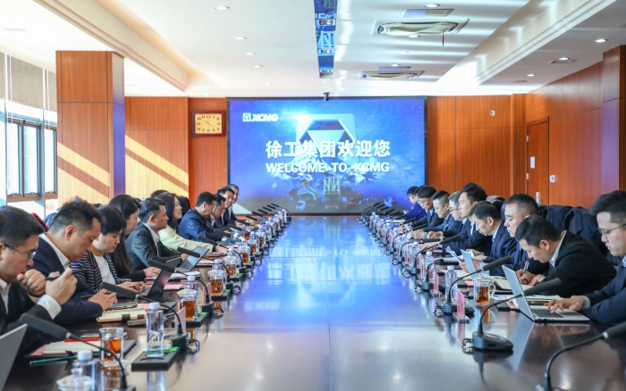 629172f7c3ae4774a4edebd49edffcc2